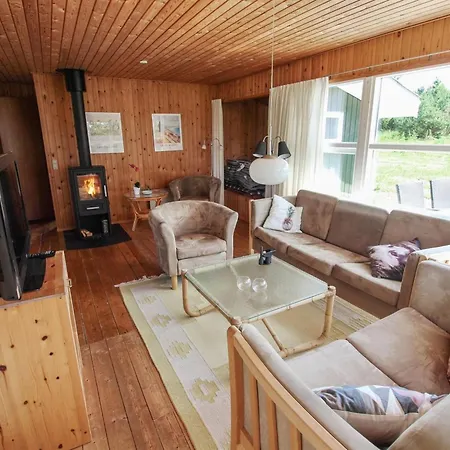 Freija - 719m From The Sea By Interhome Feriehus