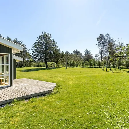 Freija - 719m From The Sea By Interhome *