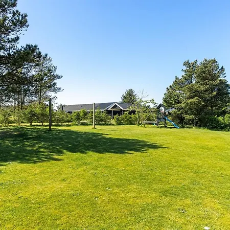 Freija - 719m From The Sea By Interhome *